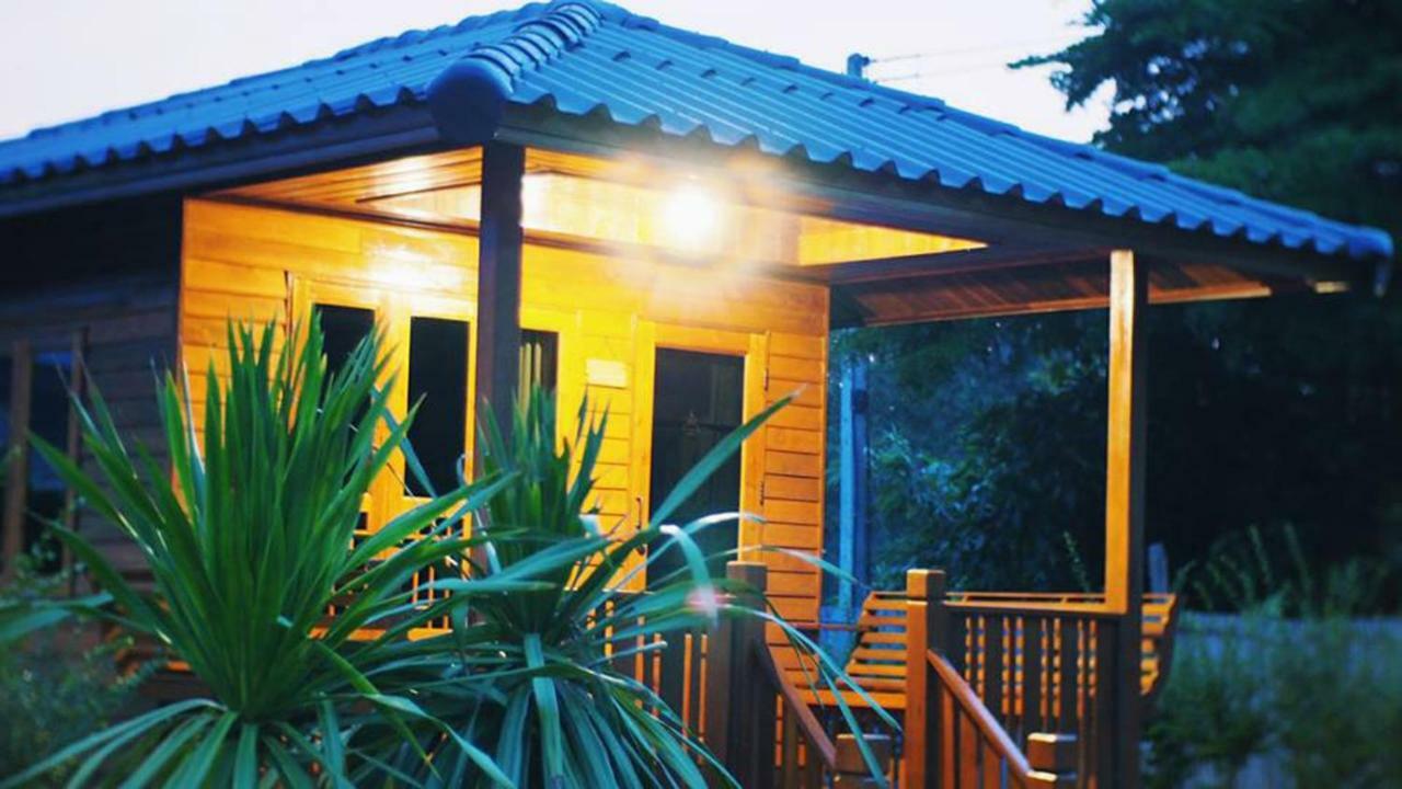 บ้านสวนมีดี ลำพูน Meedee Homestay Lamphun Ban Nong Pla Kho Dış mekan fotoğraf